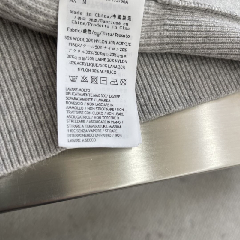 L0r0 P1ana sweater